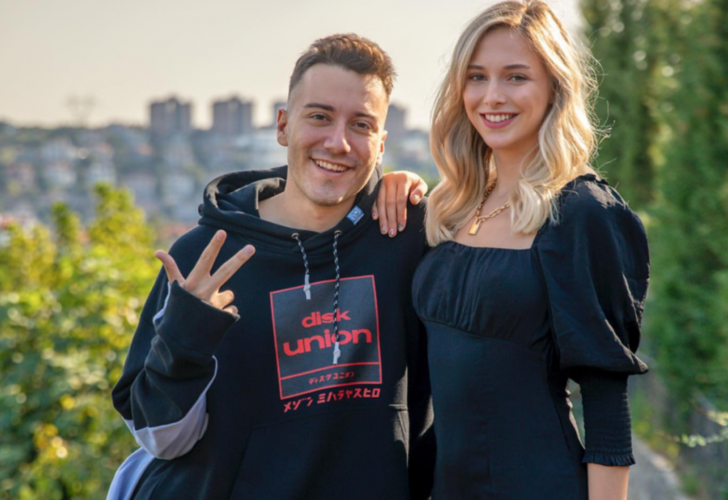 ENES BATUR'UN ESKİ SEVGİLİSİ ECENAZ ÜÇER'DEN İMALI PAYLAŞIM