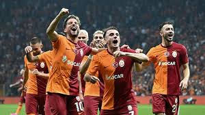 Takımın yıldızları da listede! Galatasaray'da yaprak dökümü başlıyor